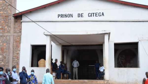  Prison de Gitega : faim et soif en prison